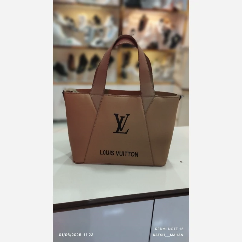 کیف LV